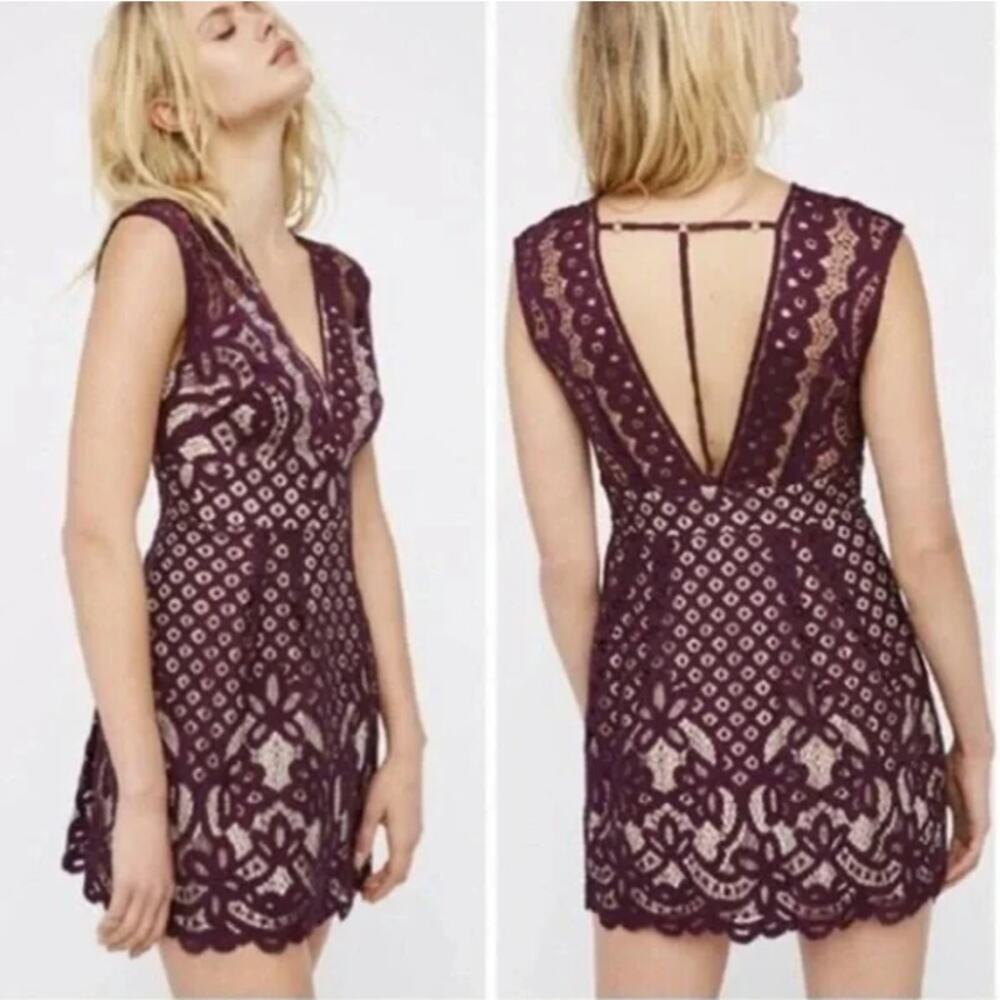 Freeβ People One Million Lovers Lace Mini Dress in Wine Purple Vneck NWT 0
